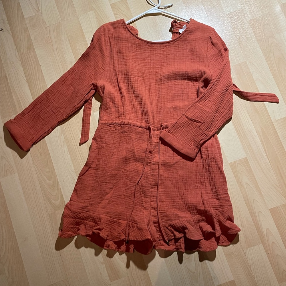 Romper never worn